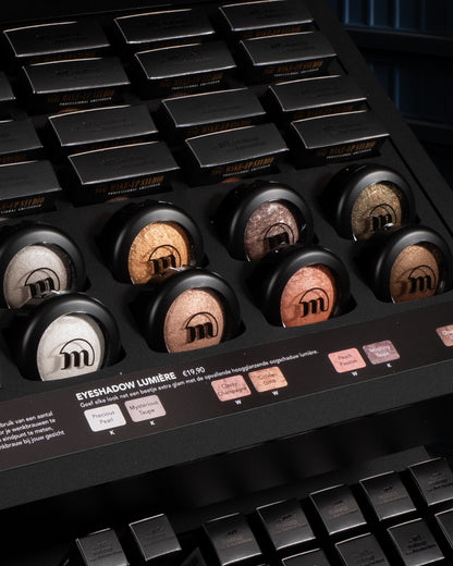 Salon Display Self Service